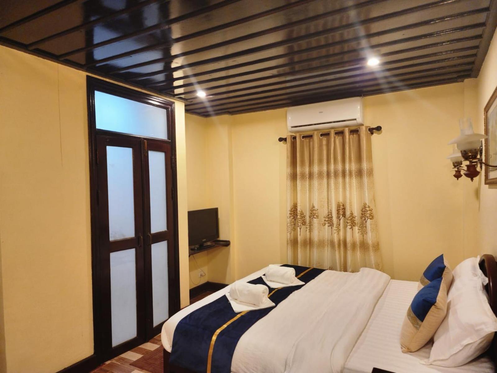 Villa Le Tam Tam Boutique Hotel Луангпхабанг Экстерьер фото