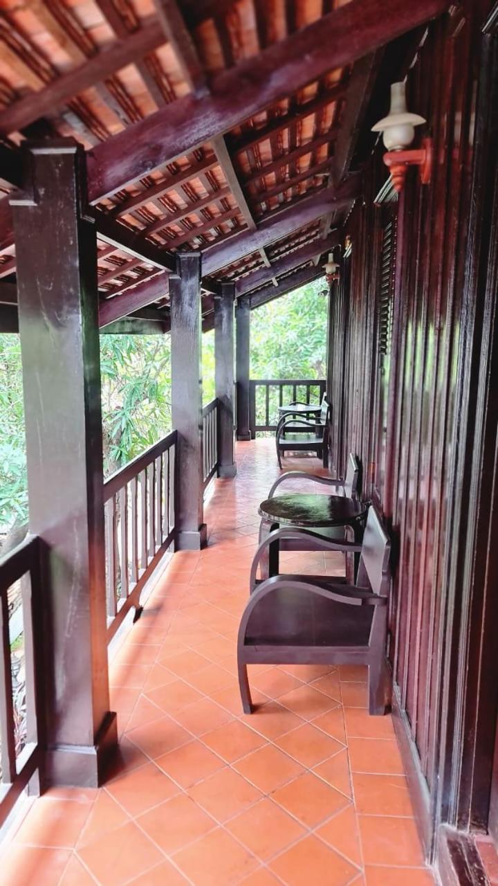 Villa Le Tam Tam Boutique Hotel Луангпхабанг Экстерьер фото