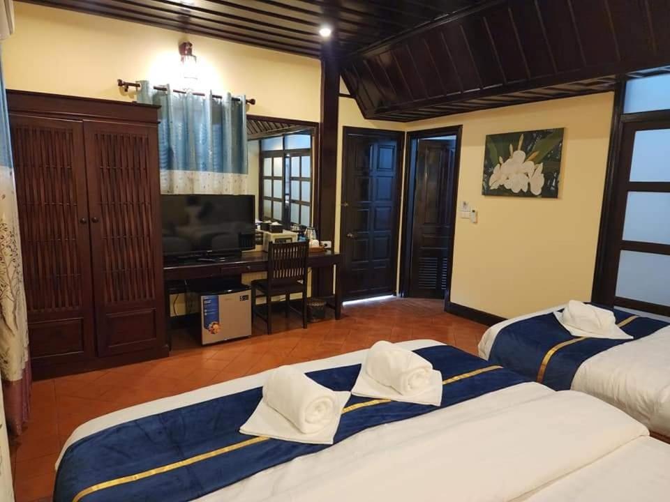 Villa Le Tam Tam Boutique Hotel Луангпхабанг Экстерьер фото