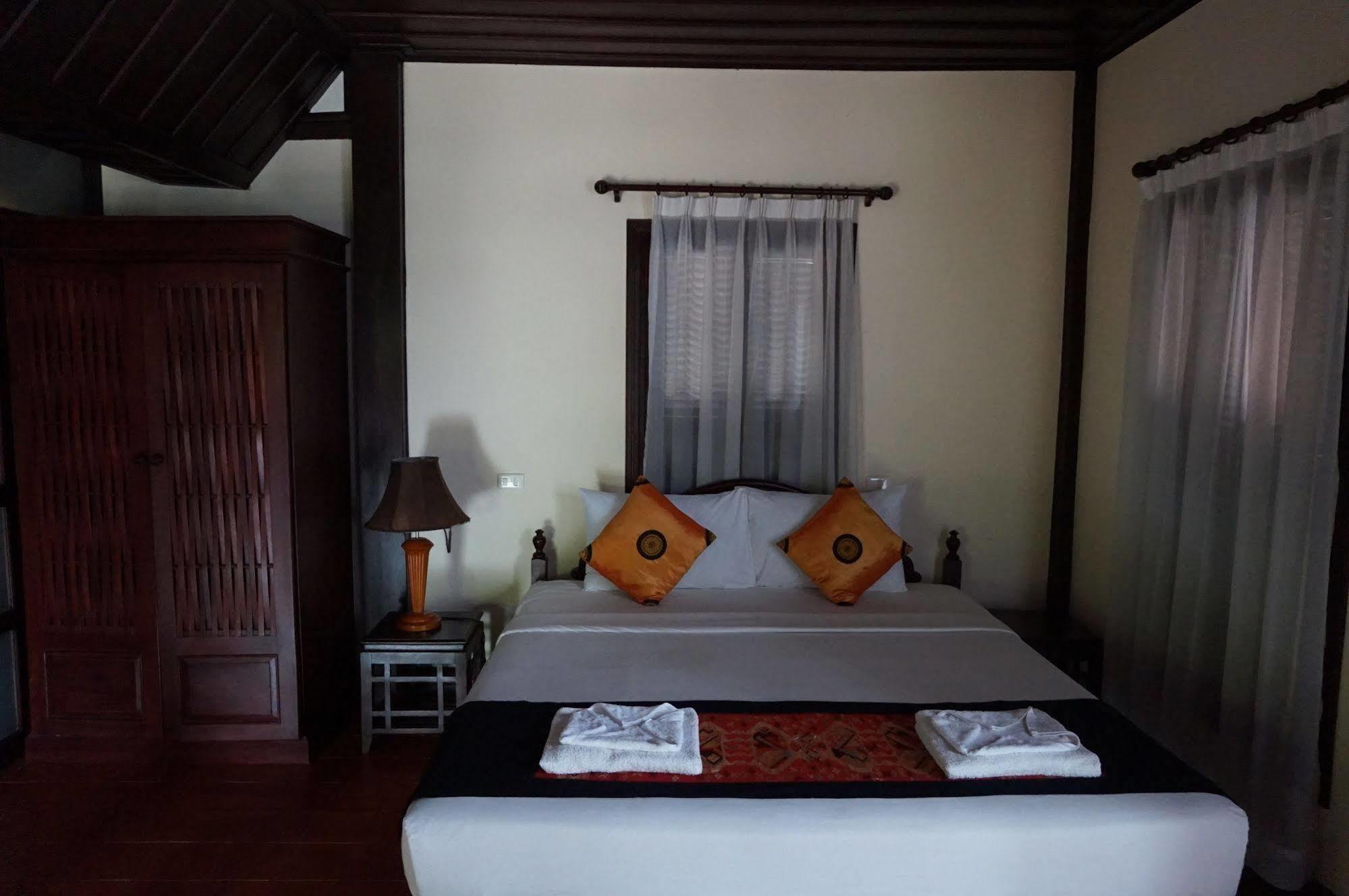 Villa Le Tam Tam Boutique Hotel Луангпхабанг Экстерьер фото